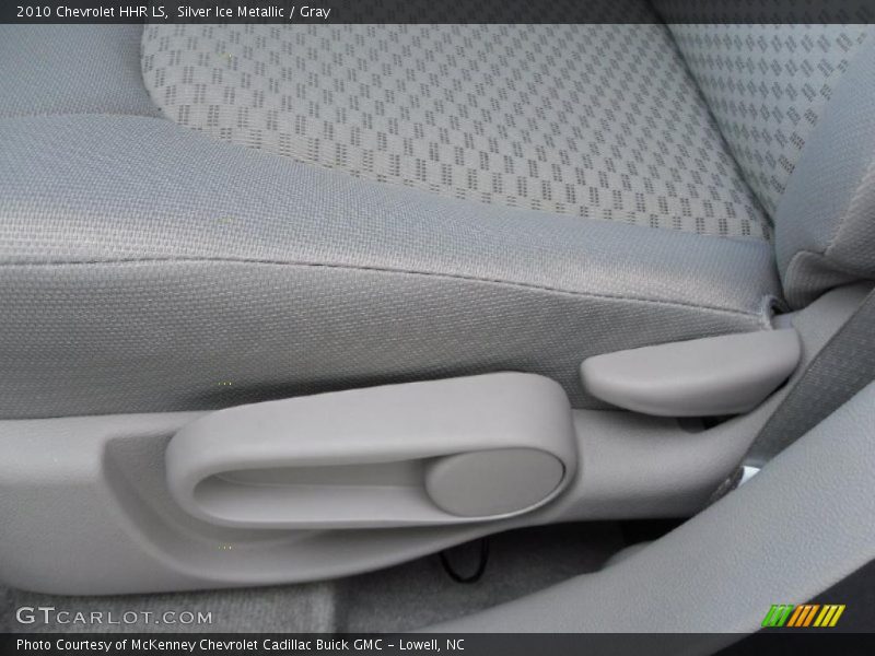 Silver Ice Metallic / Gray 2010 Chevrolet HHR LS