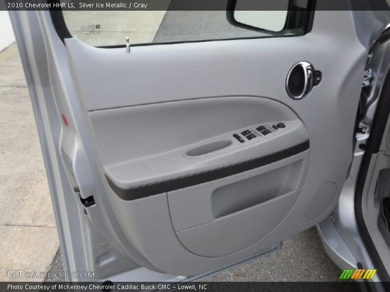 Silver Ice Metallic / Gray 2010 Chevrolet HHR LS