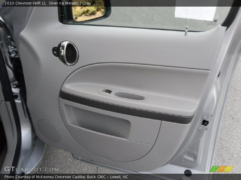Silver Ice Metallic / Gray 2010 Chevrolet HHR LS