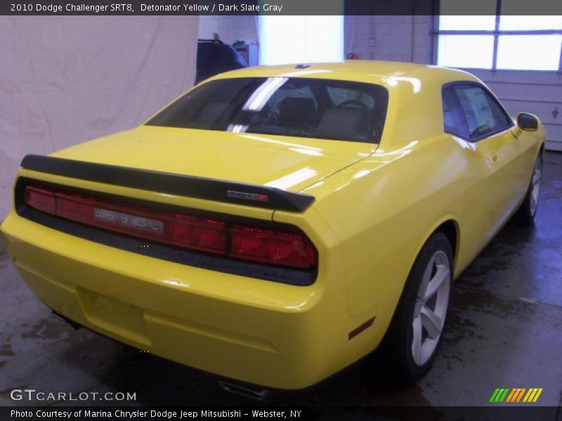 Detonator Yellow / Dark Slate Gray 2010 Dodge Challenger SRT8