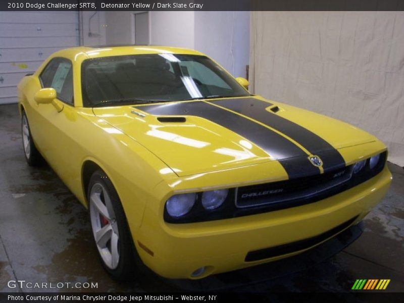 Detonator Yellow / Dark Slate Gray 2010 Dodge Challenger SRT8