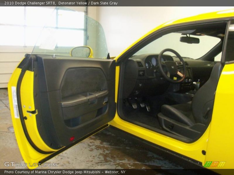 Detonator Yellow / Dark Slate Gray 2010 Dodge Challenger SRT8