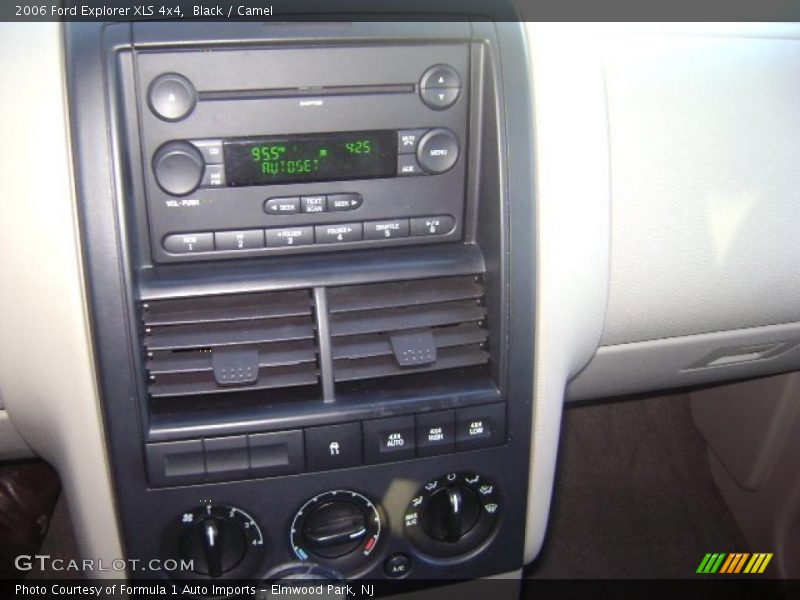Black / Camel 2006 Ford Explorer XLS 4x4