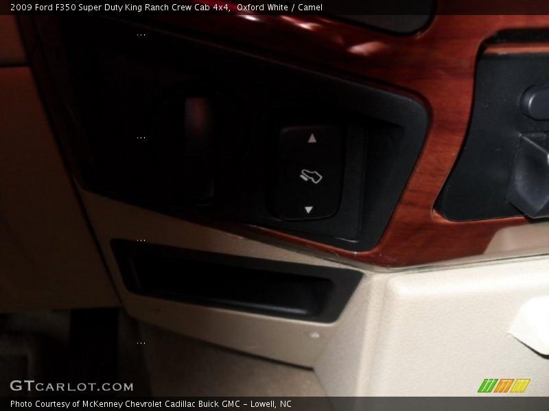 Oxford White / Camel 2009 Ford F350 Super Duty King Ranch Crew Cab 4x4