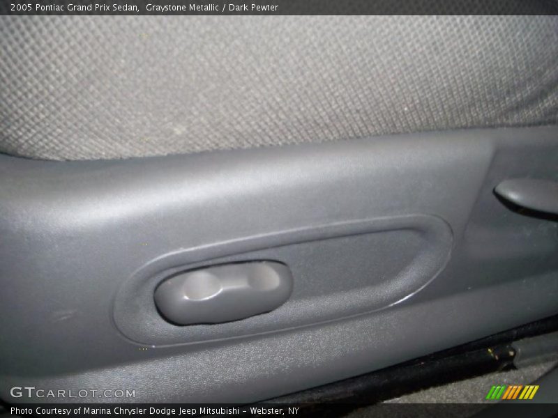 Graystone Metallic / Dark Pewter 2005 Pontiac Grand Prix Sedan