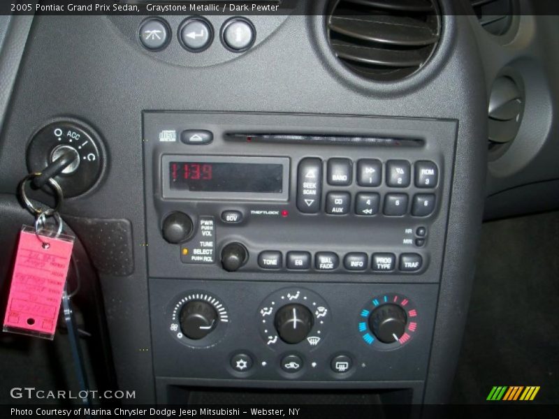 Graystone Metallic / Dark Pewter 2005 Pontiac Grand Prix Sedan