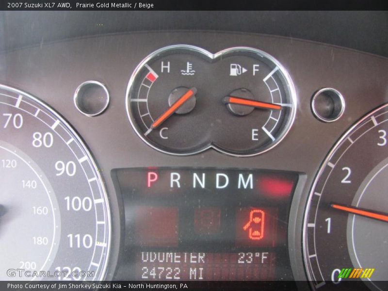 Prairie Gold Metallic / Beige 2007 Suzuki XL7 AWD