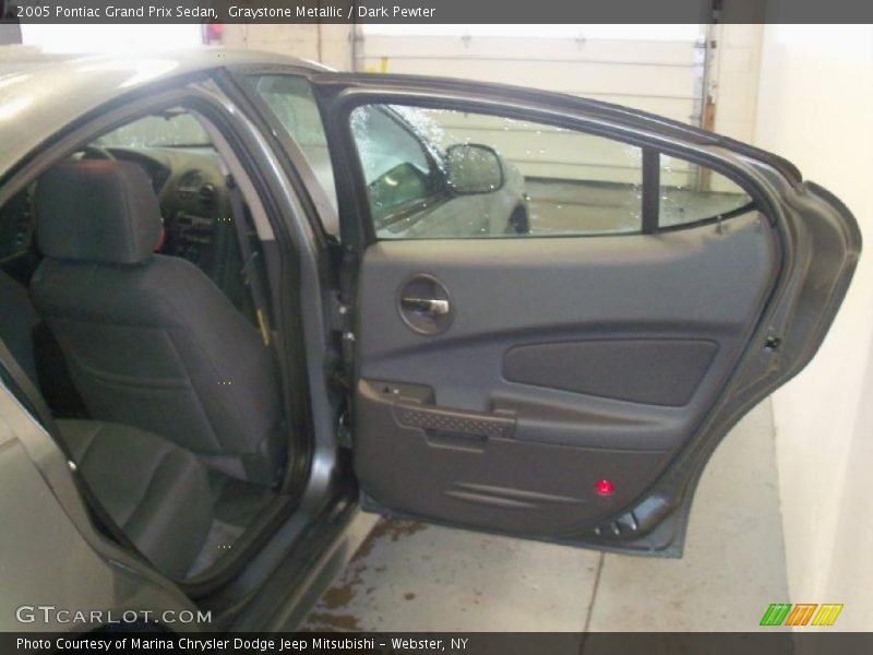 Graystone Metallic / Dark Pewter 2005 Pontiac Grand Prix Sedan