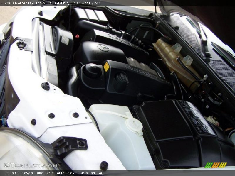 Polar White / Ash 2000 Mercedes-Benz ML 320 4Matic