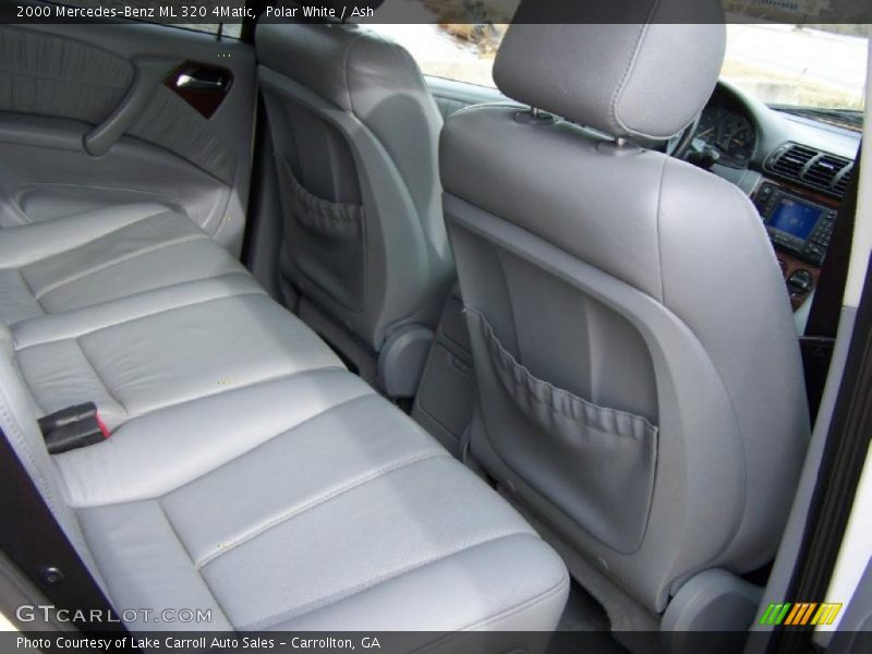 Polar White / Ash 2000 Mercedes-Benz ML 320 4Matic