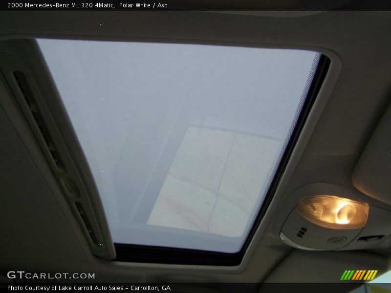 Polar White / Ash 2000 Mercedes-Benz ML 320 4Matic