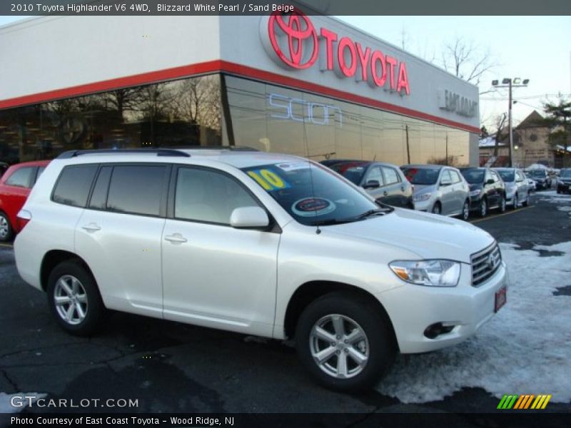 Blizzard White Pearl / Sand Beige 2010 Toyota Highlander V6 4WD