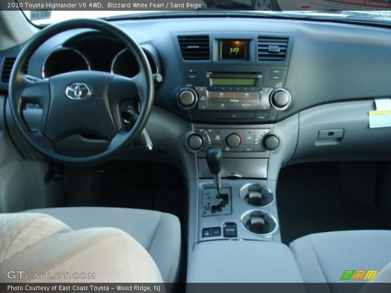 Blizzard White Pearl / Sand Beige 2010 Toyota Highlander V6 4WD