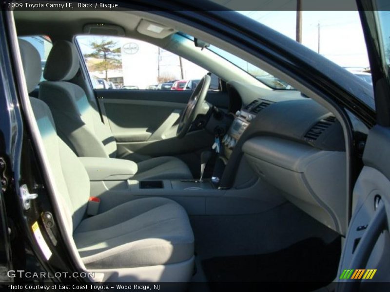 Black / Bisque 2009 Toyota Camry LE