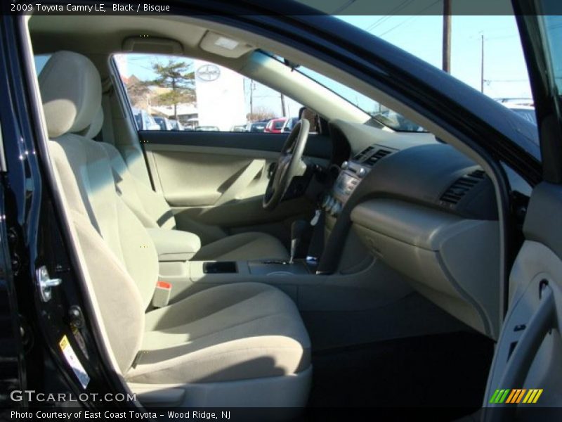 Black / Bisque 2009 Toyota Camry LE
