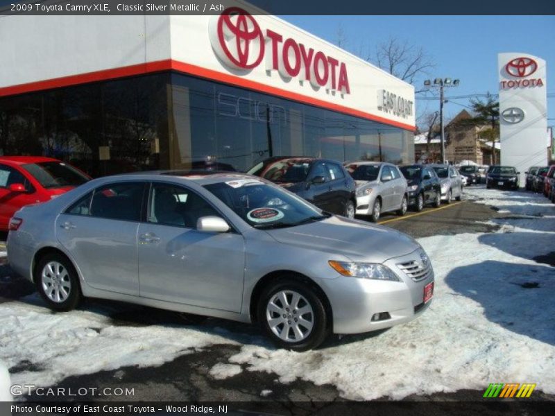 Classic Silver Metallic / Ash 2009 Toyota Camry XLE