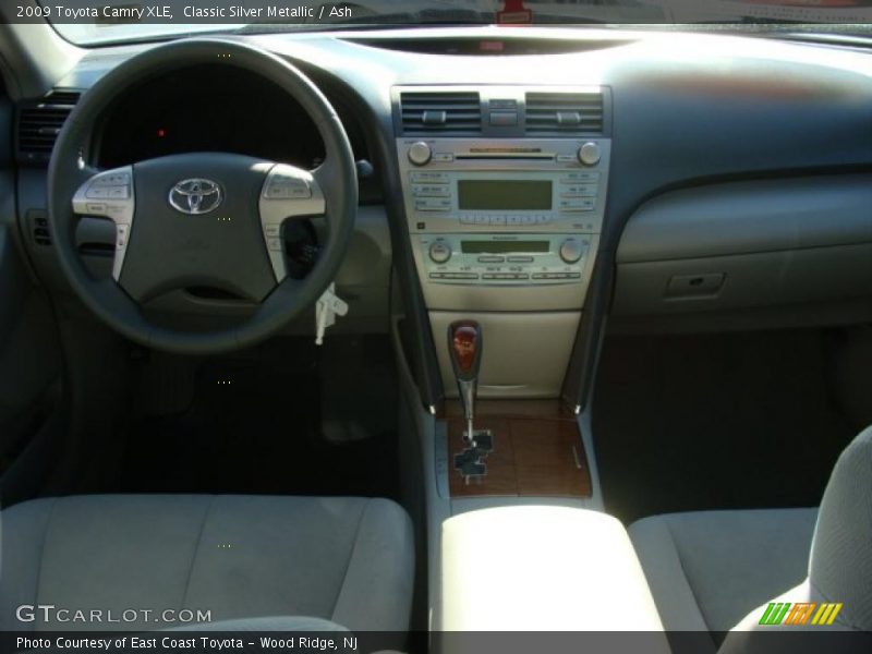 Classic Silver Metallic / Ash 2009 Toyota Camry XLE