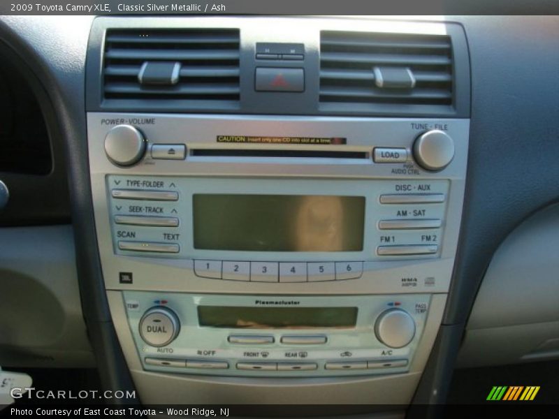 Classic Silver Metallic / Ash 2009 Toyota Camry XLE