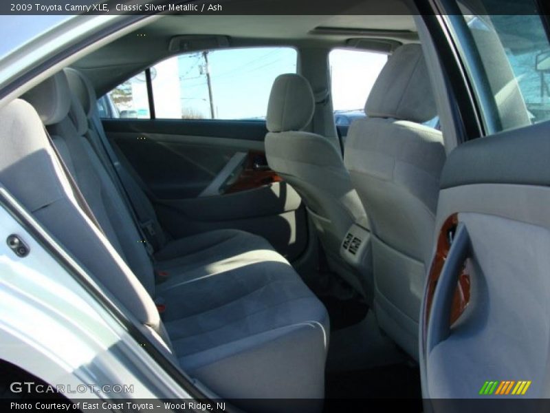 Classic Silver Metallic / Ash 2009 Toyota Camry XLE