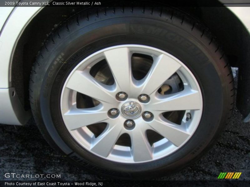 Classic Silver Metallic / Ash 2009 Toyota Camry XLE