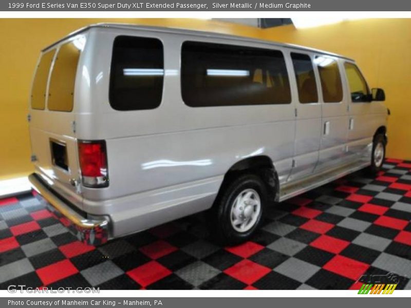 Silver Metallic / Medium Graphite 1999 Ford E Series Van E350 Super Duty XLT Extended Passenger