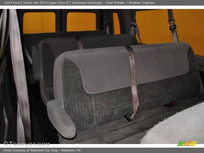 Silver Metallic / Medium Graphite 1999 Ford E Series Van E350 Super Duty XLT Extended Passenger