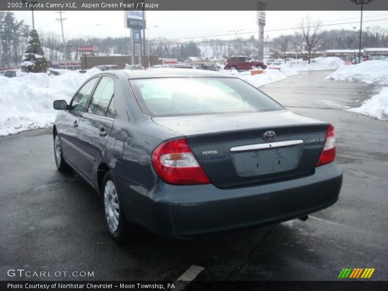 Aspen Green Pearl / Taupe 2002 Toyota Camry XLE