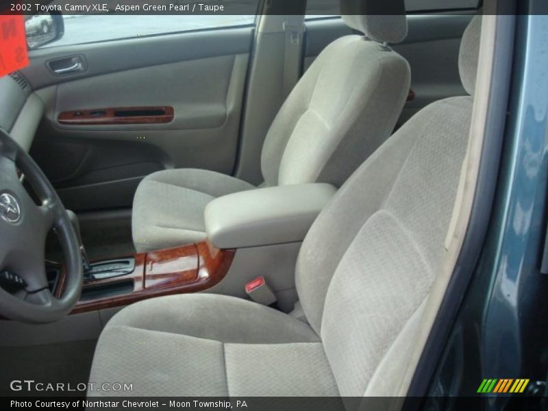 Aspen Green Pearl / Taupe 2002 Toyota Camry XLE
