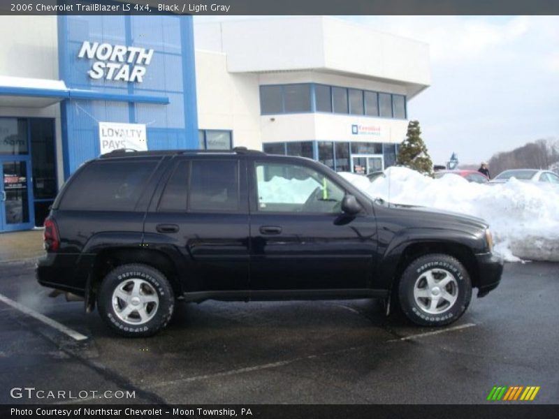 Black / Light Gray 2006 Chevrolet TrailBlazer LS 4x4
