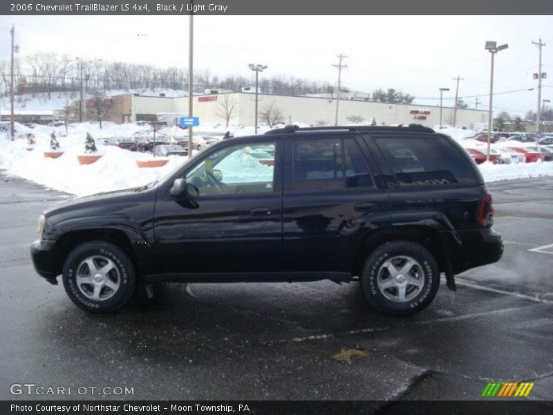 Black / Light Gray 2006 Chevrolet TrailBlazer LS 4x4