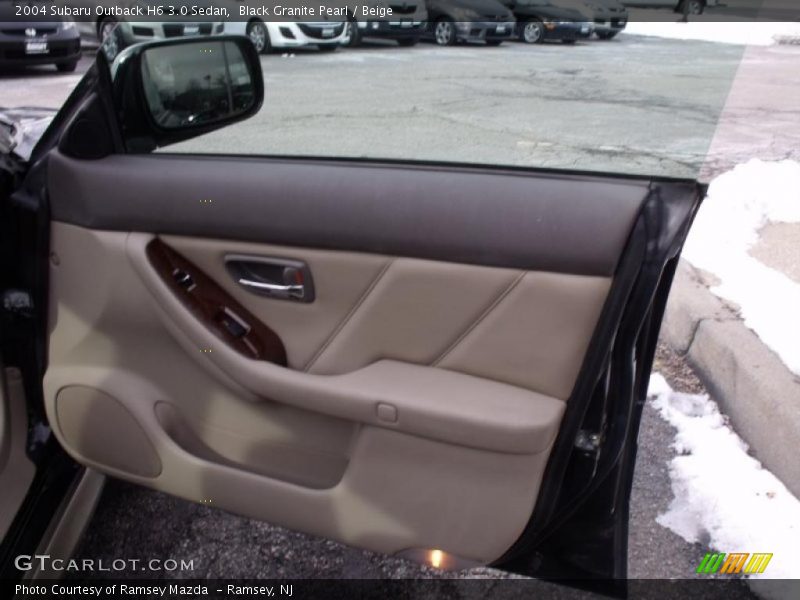 Black Granite Pearl / Beige 2004 Subaru Outback H6 3.0 Sedan