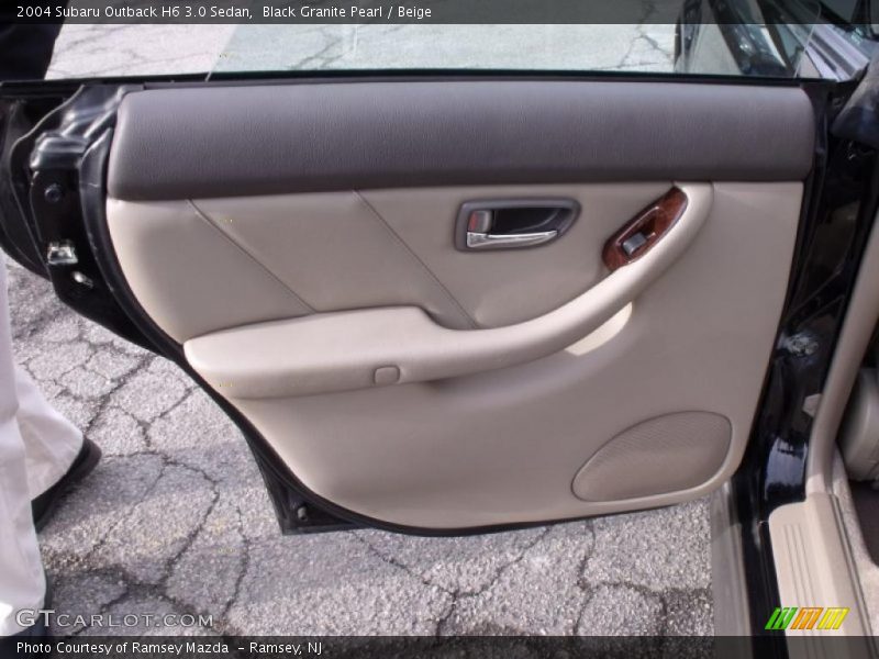 Black Granite Pearl / Beige 2004 Subaru Outback H6 3.0 Sedan