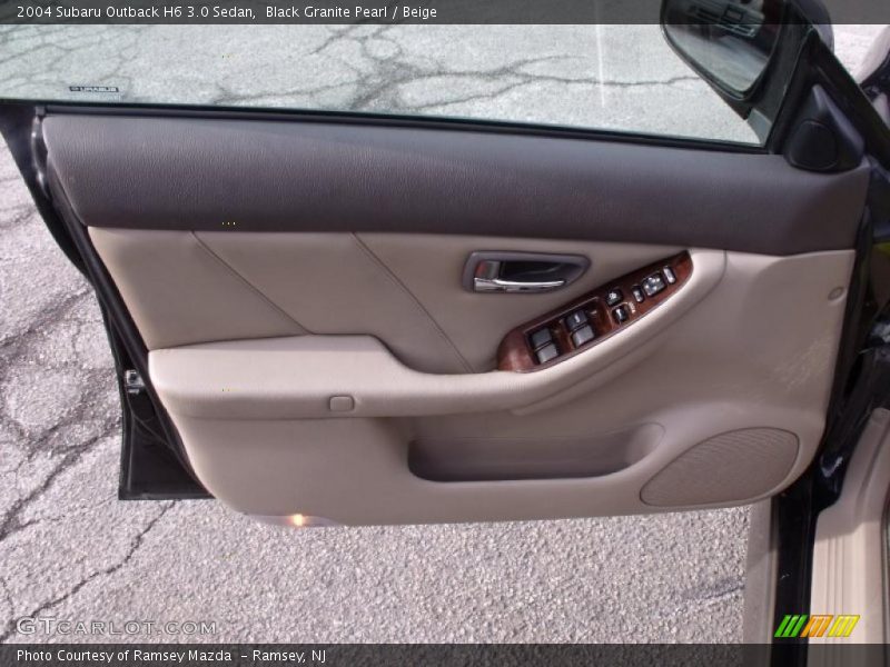 Black Granite Pearl / Beige 2004 Subaru Outback H6 3.0 Sedan