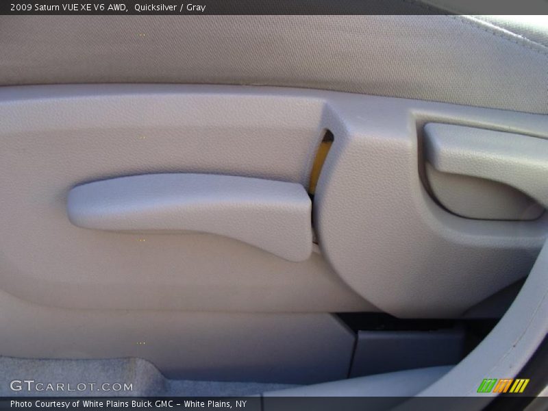Quicksilver / Gray 2009 Saturn VUE XE V6 AWD