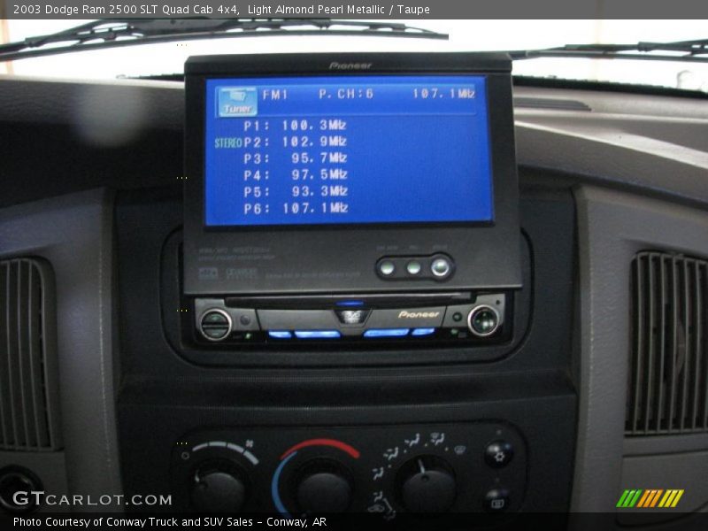 Light Almond Pearl Metallic / Taupe 2003 Dodge Ram 2500 SLT Quad Cab 4x4