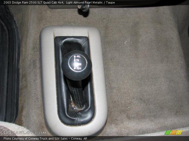 Light Almond Pearl Metallic / Taupe 2003 Dodge Ram 2500 SLT Quad Cab 4x4