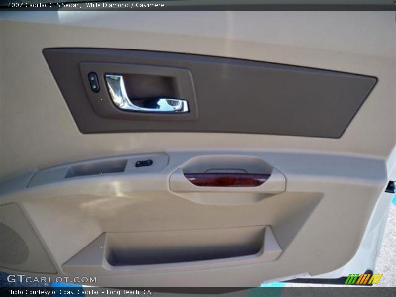 White Diamond / Cashmere 2007 Cadillac CTS Sedan