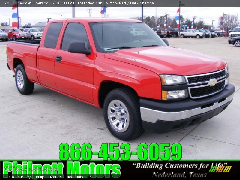 Victory Red / Dark Charcoal 2007 Chevrolet Silverado 1500 Classic LS Extended Cab