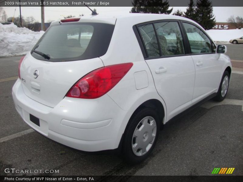 Fresh Powder / Beige 2009 Nissan Versa 1.8 S Hatchback