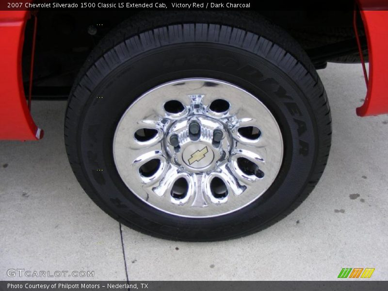 Victory Red / Dark Charcoal 2007 Chevrolet Silverado 1500 Classic LS Extended Cab