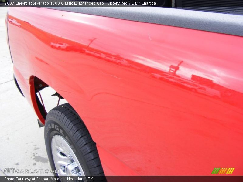 Victory Red / Dark Charcoal 2007 Chevrolet Silverado 1500 Classic LS Extended Cab