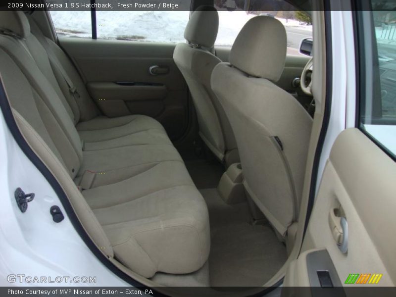 Fresh Powder / Beige 2009 Nissan Versa 1.8 S Hatchback