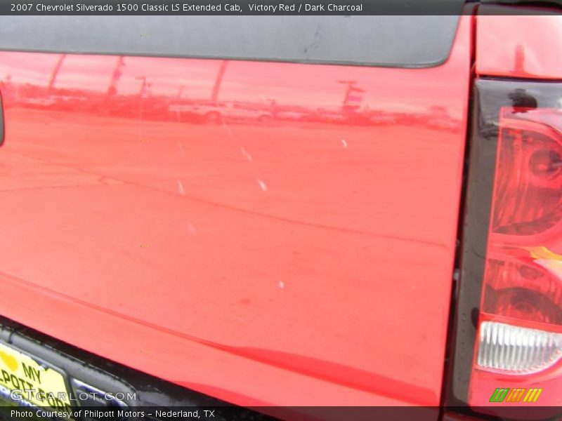 Victory Red / Dark Charcoal 2007 Chevrolet Silverado 1500 Classic LS Extended Cab
