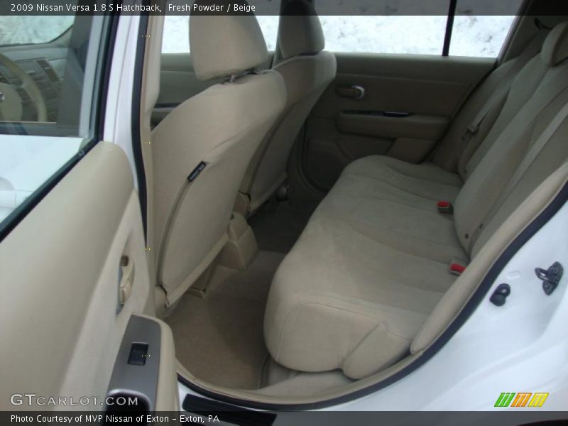 Fresh Powder / Beige 2009 Nissan Versa 1.8 S Hatchback