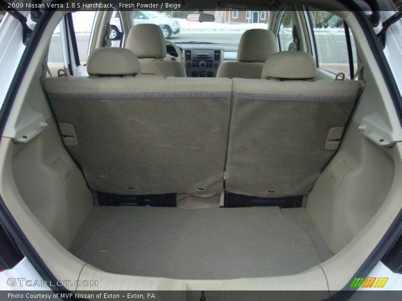 Fresh Powder / Beige 2009 Nissan Versa 1.8 S Hatchback