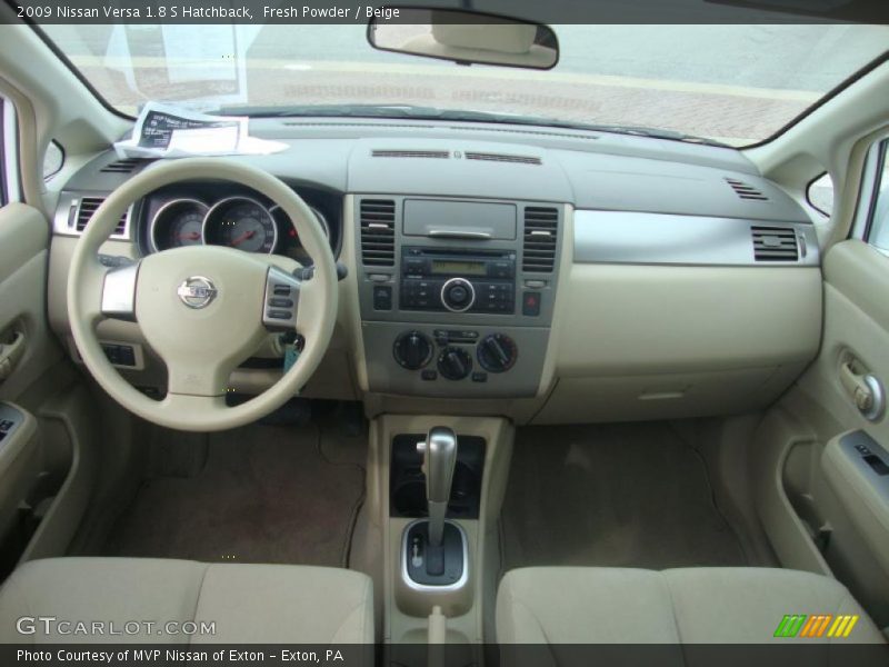 Fresh Powder / Beige 2009 Nissan Versa 1.8 S Hatchback