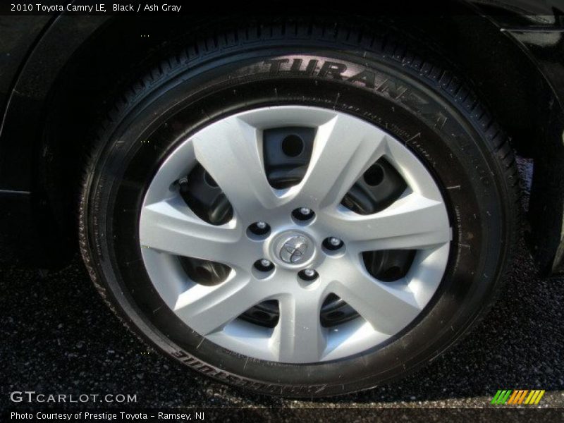 Black / Ash Gray 2010 Toyota Camry LE