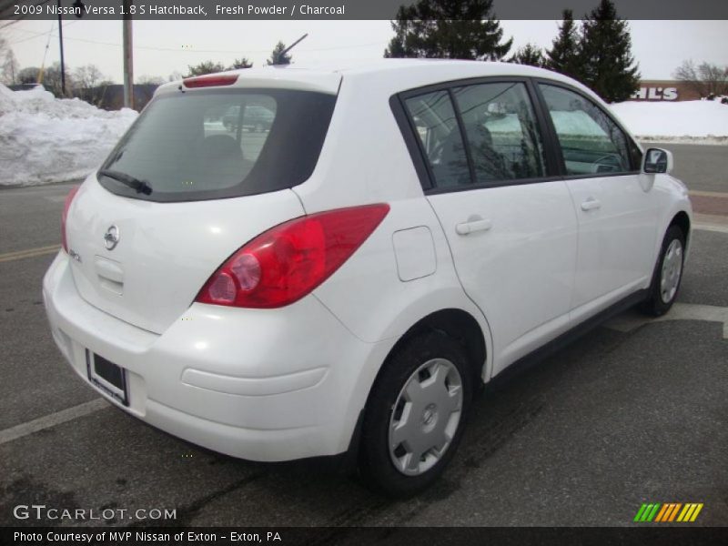 Fresh Powder / Charcoal 2009 Nissan Versa 1.8 S Hatchback