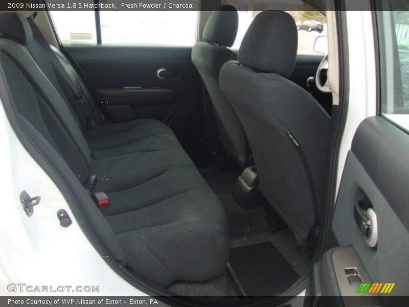 Fresh Powder / Charcoal 2009 Nissan Versa 1.8 S Hatchback