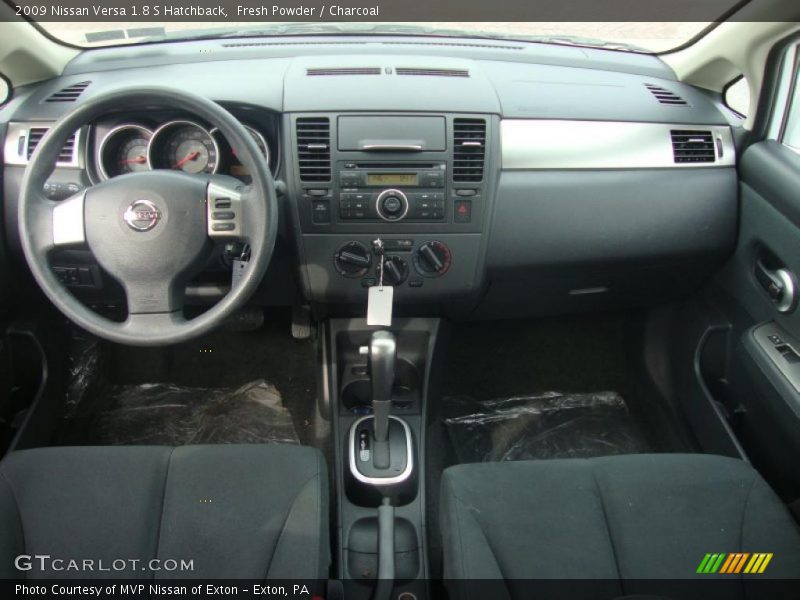 Fresh Powder / Charcoal 2009 Nissan Versa 1.8 S Hatchback